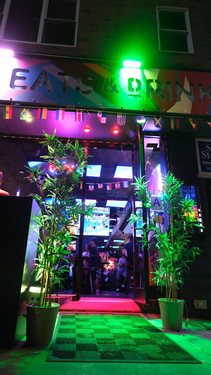 3308 Eats & Drinks